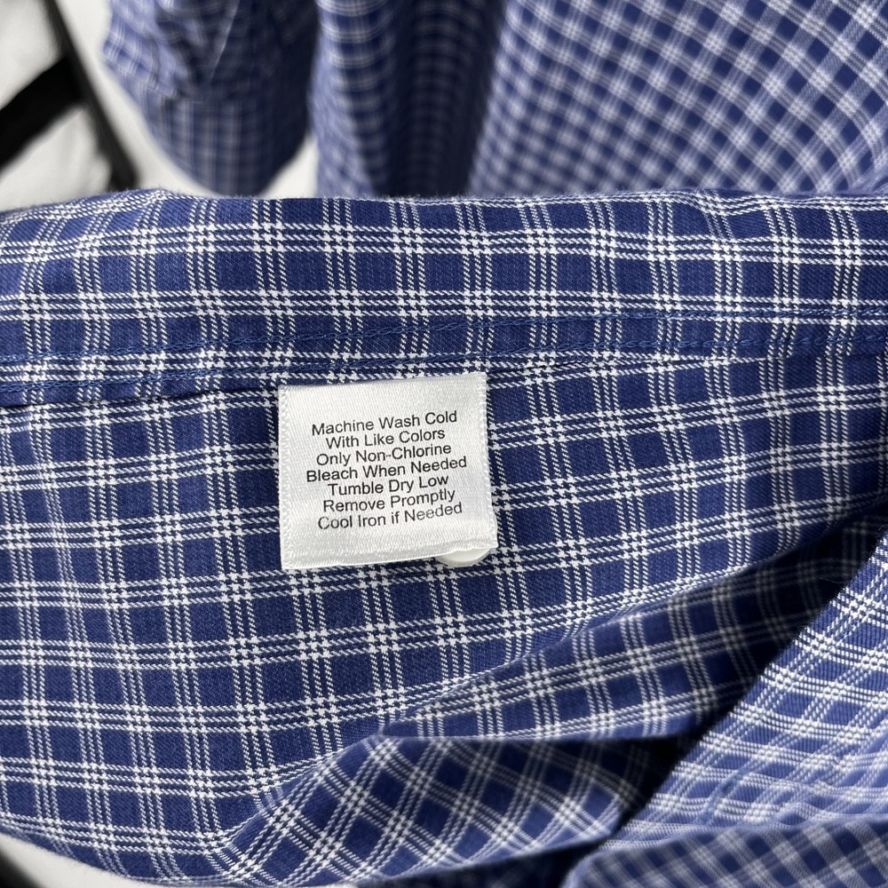 Joeph A Bank Traveler button down men's sirt XL Chest 44 Length 35 - Picture 4 of 4